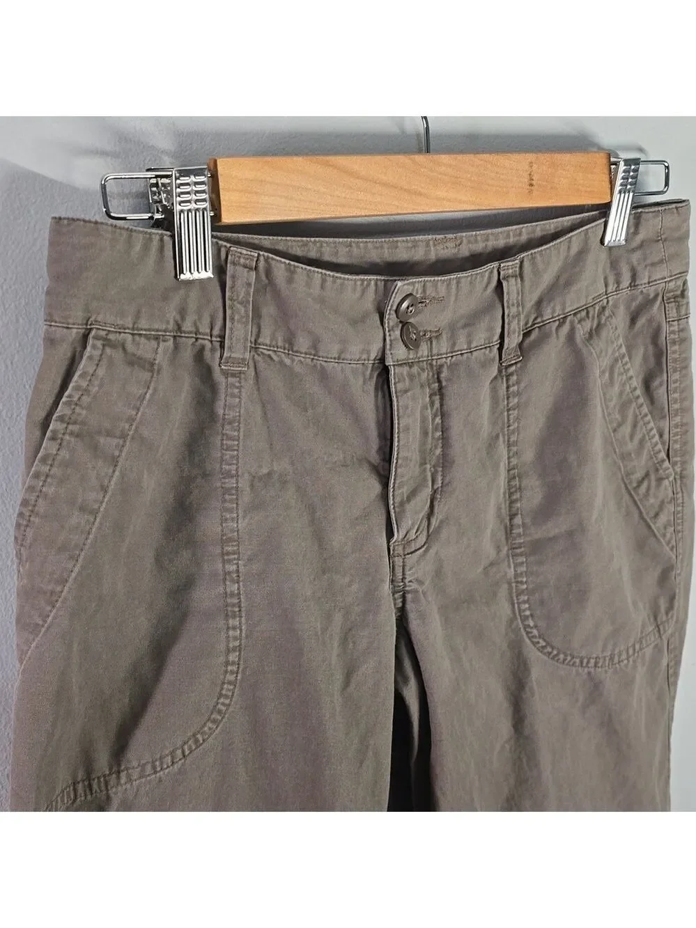 Patagonia Shorts Crop Utility Bermudas Women’s Size 4 Taupe Brown
